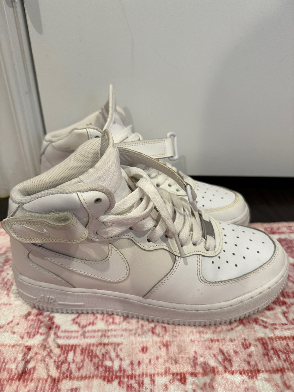 Nike Kids White High-Top Strap Sneakers